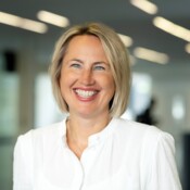 Prof. Dr. Anica Meins-Becker