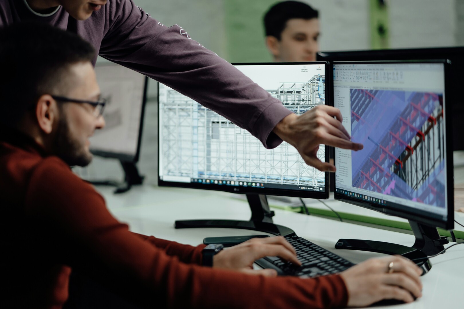 Konstrukteur bei der Arbeit